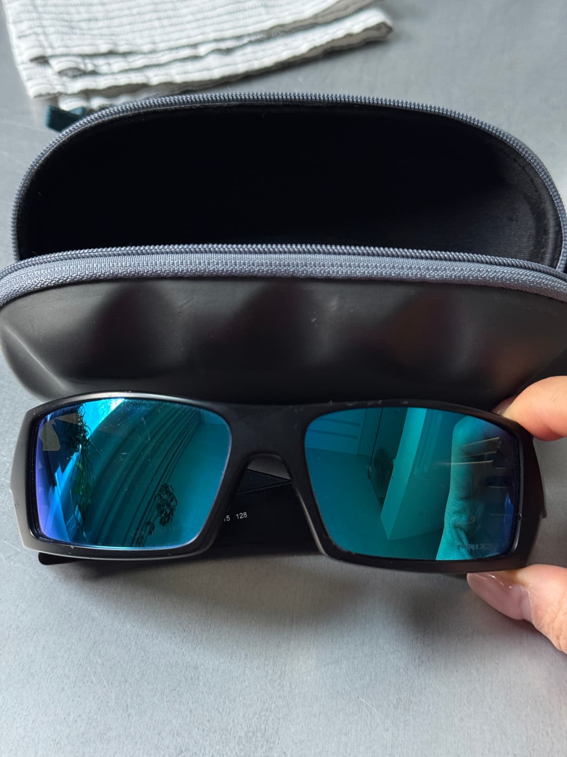 오클리 가스캔 상품이미지2