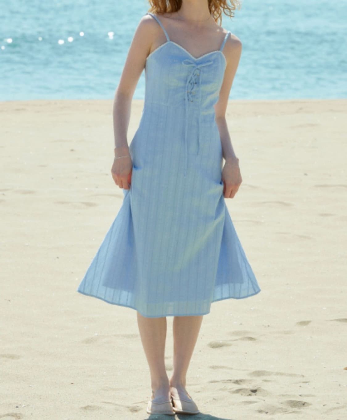 레터프롬문 에테 아일렛 레이스 롱 원피스 (스카이블루) 상품이미지2