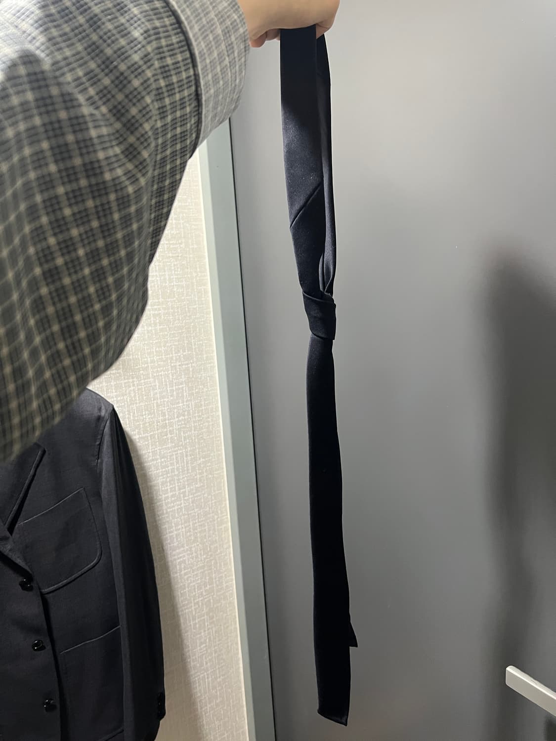 포터리 울 슬림 넥타이 다크네이비 상품이미지3