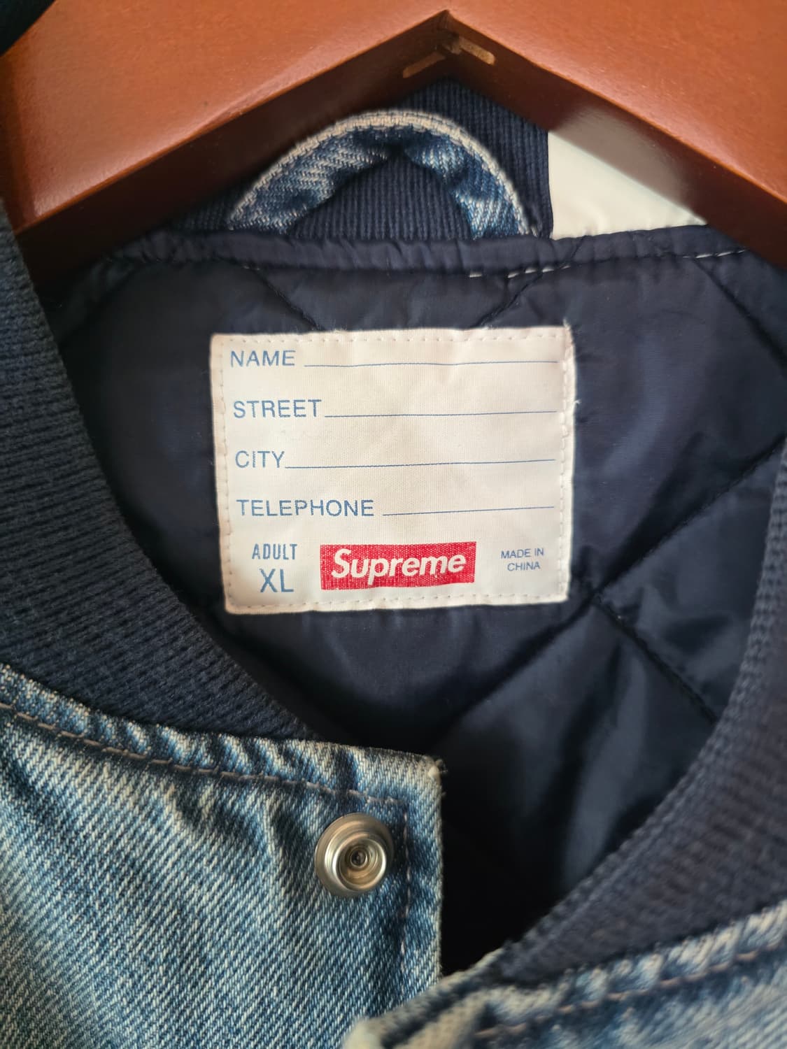 슈프림 워시드 녹아웃 데님 바시티 자켓 워시드 블루 상품이미지3