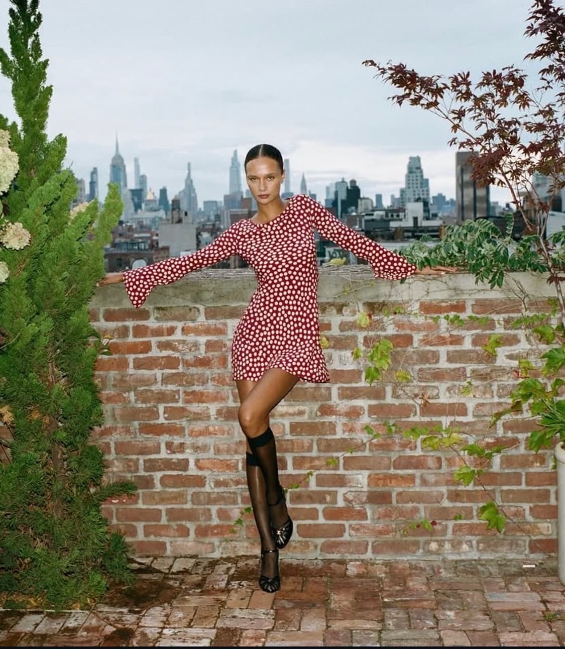 리얼리제이션 플레어 실크 원피스 상품이미지2