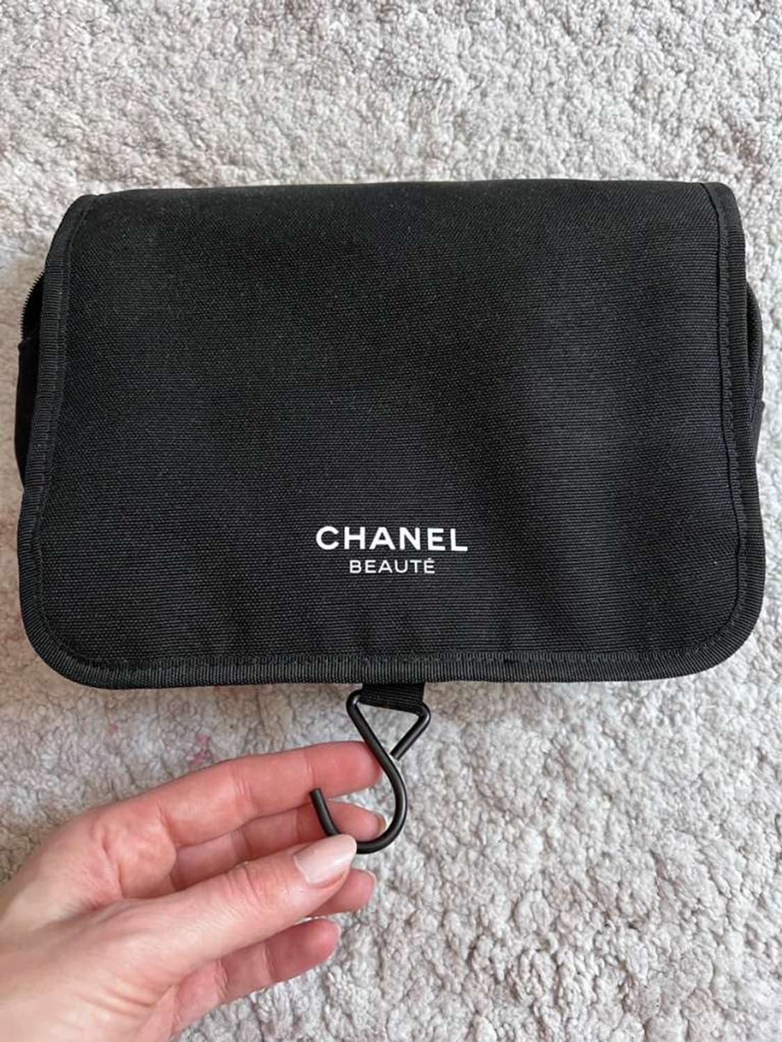 샤넬 뷰티 블랙 여행용 파우치 상품이미지2