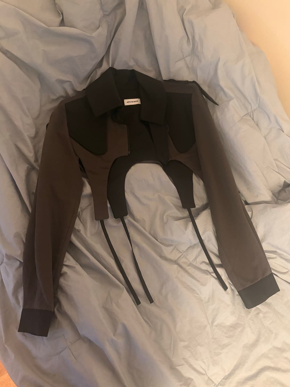 아드베스 크롭자켓 상품이미지3