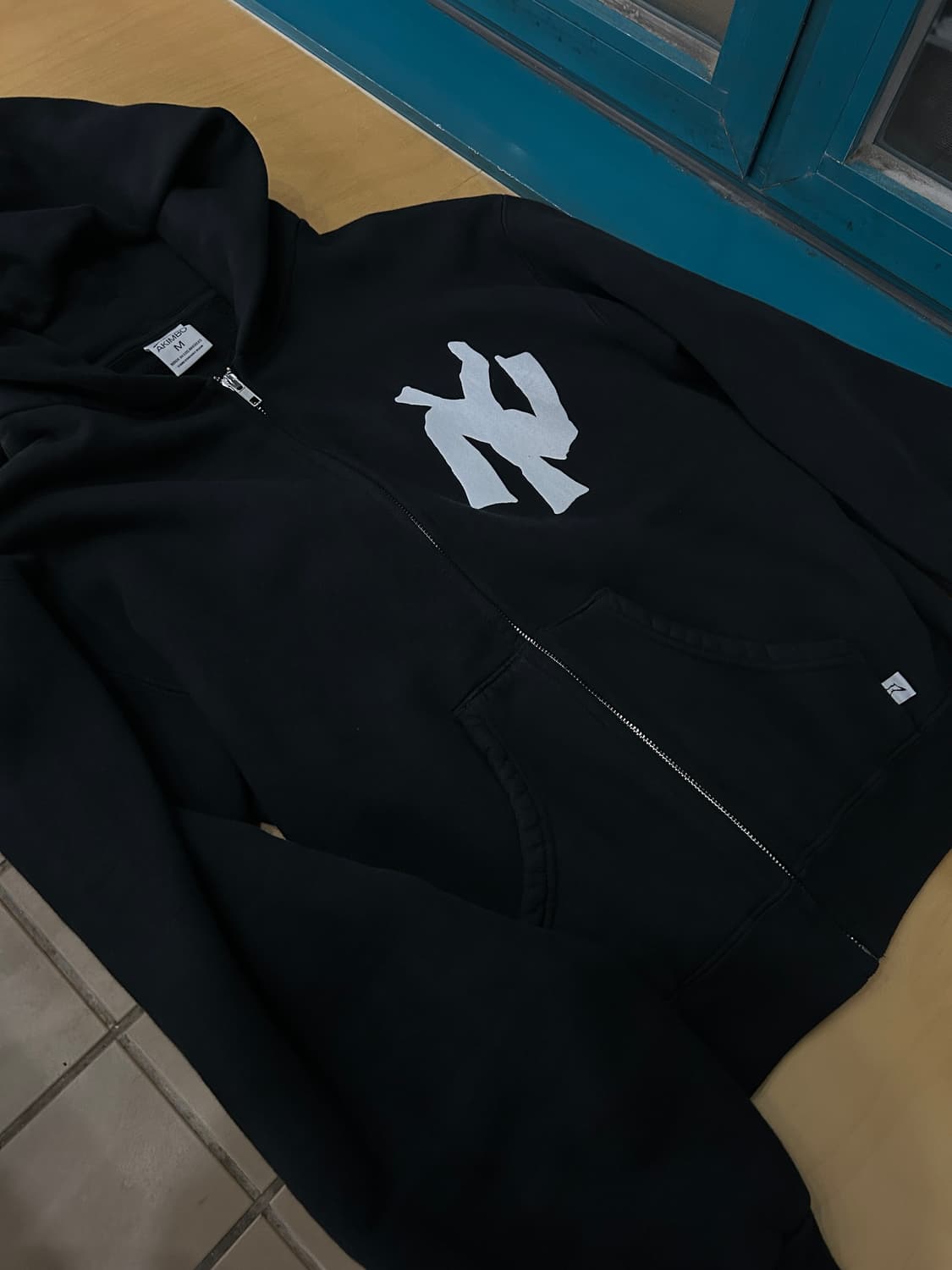 아킴보클럽 NY 후드집업 black 상품이미지2
