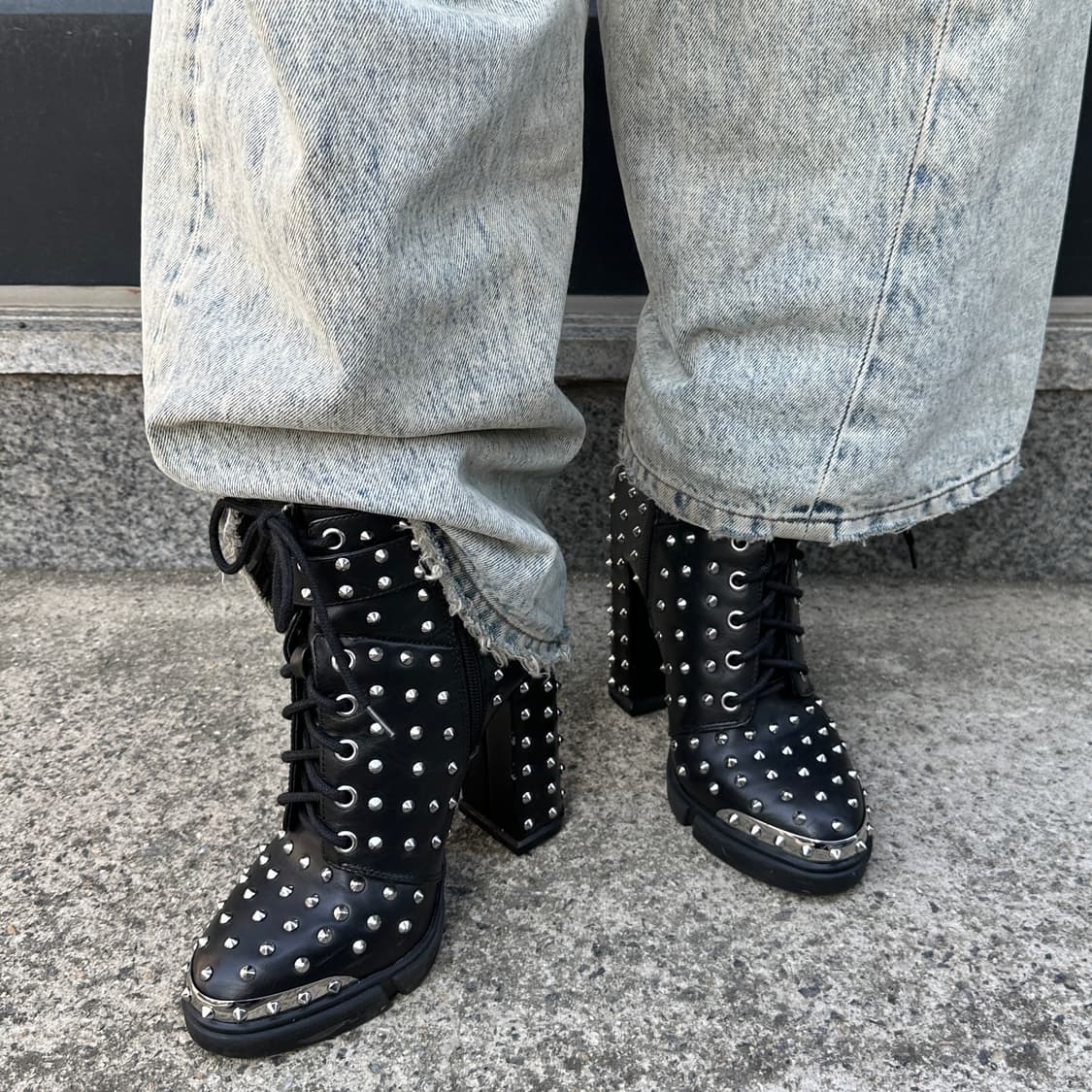 00s 지아니 비니 레더 스파이크 스터드 플랫폼 부츠 상품이미지10
