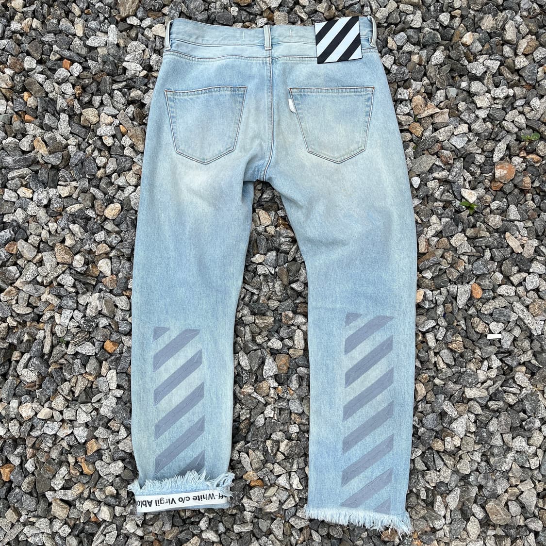 오프화이트(Off-White) 연청 크롭진 (실측확인) 상품이미지10