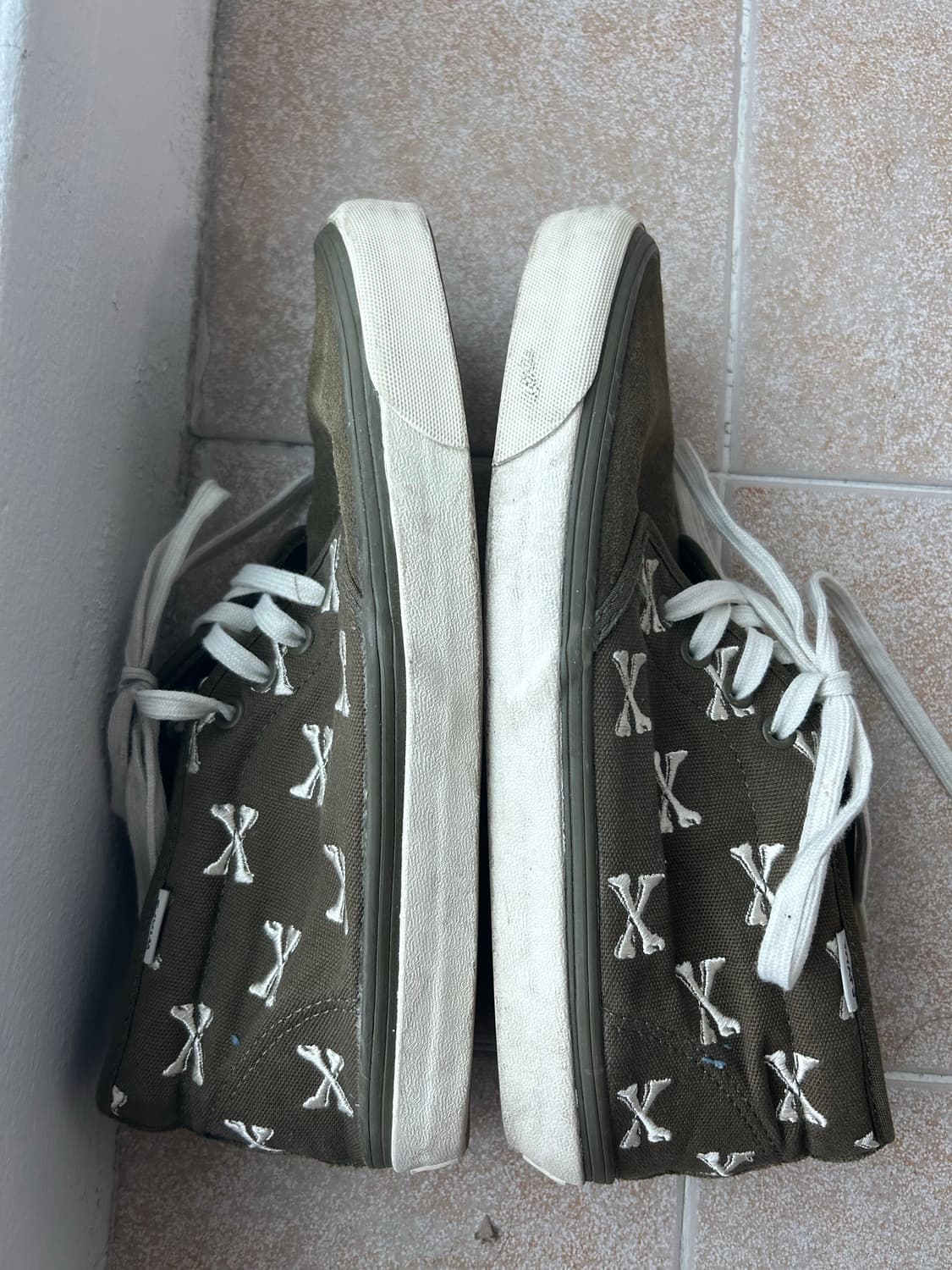 반스 x 더블탭스 OG 츄카 LX 본즈 코요테 270 상품이미지5