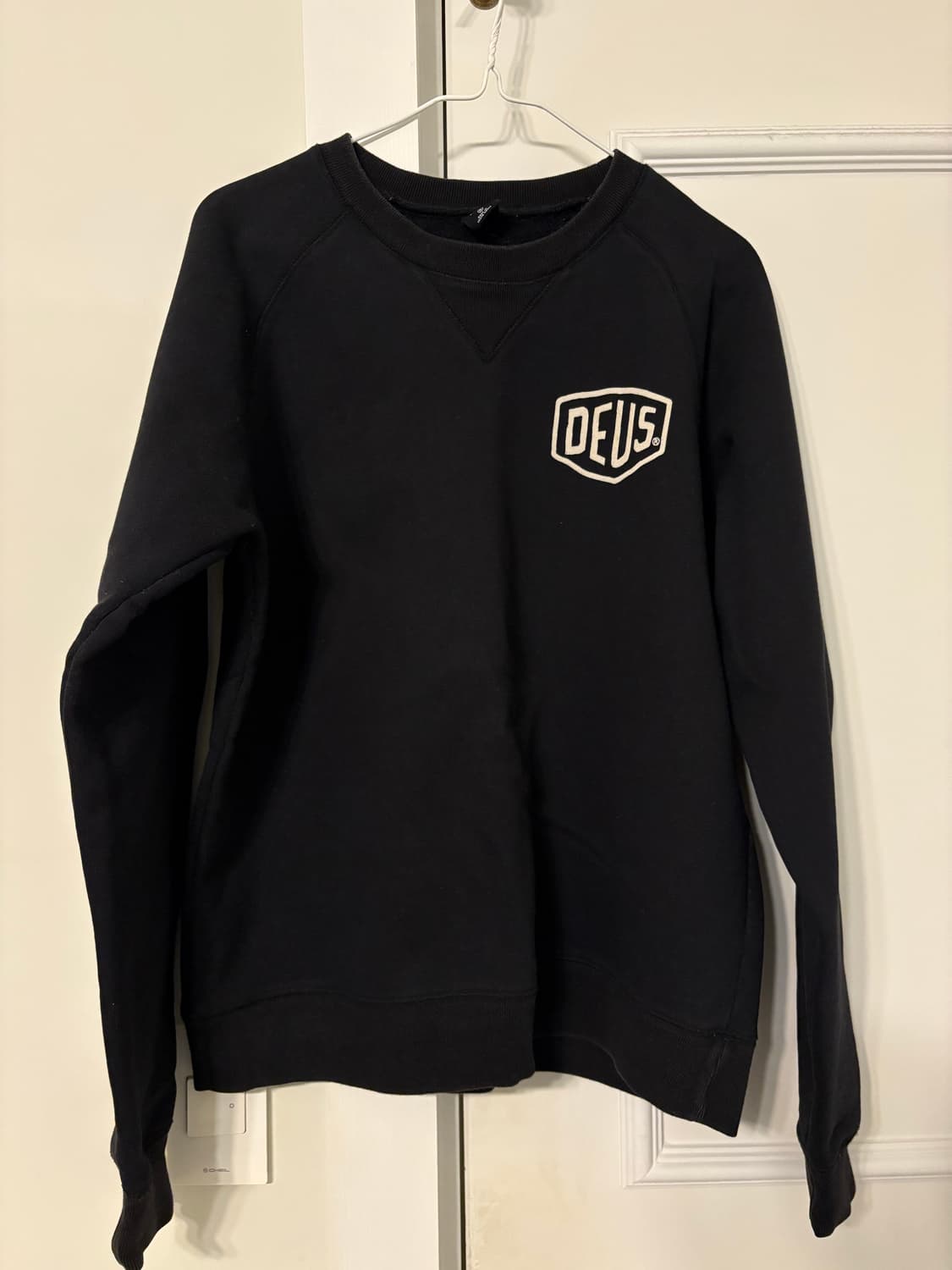 데우스 기모 맨투맨 상품이미지1