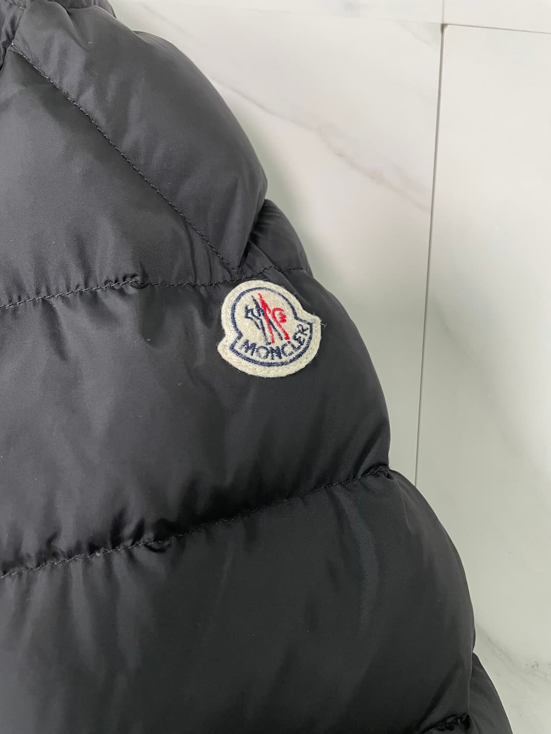 몽클레어 클루니 패딩 2사이즈 상품이미지2