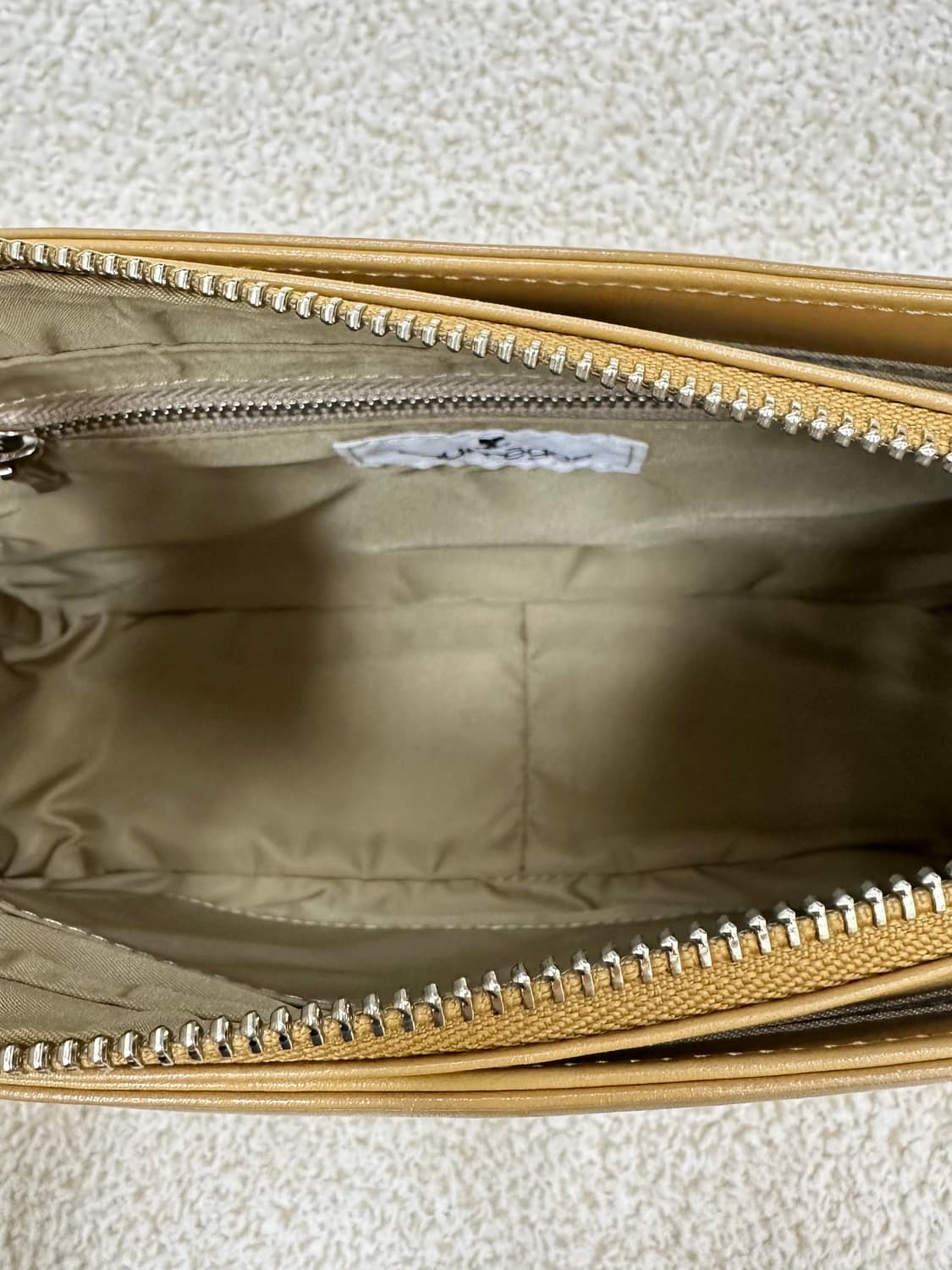 꾸레쥬 숄더백 상품이미지10