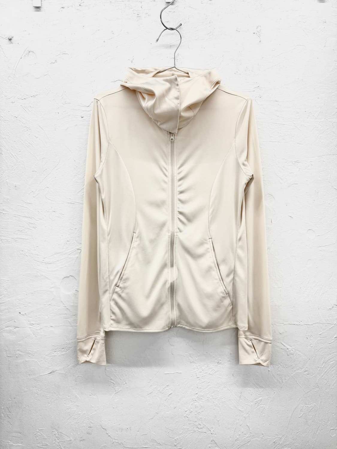 mizuno 핑거홀 후드집업 상품이미지1