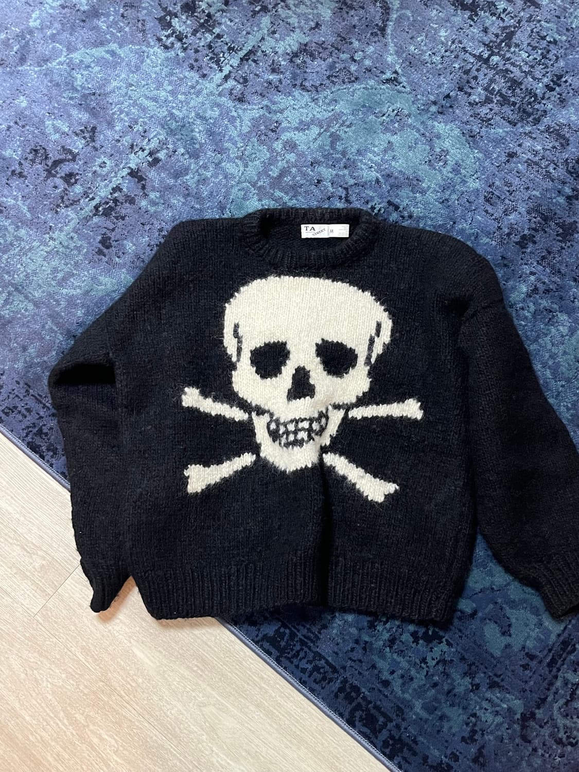 빈티지 헤비울 해골 니트 상품이미지1