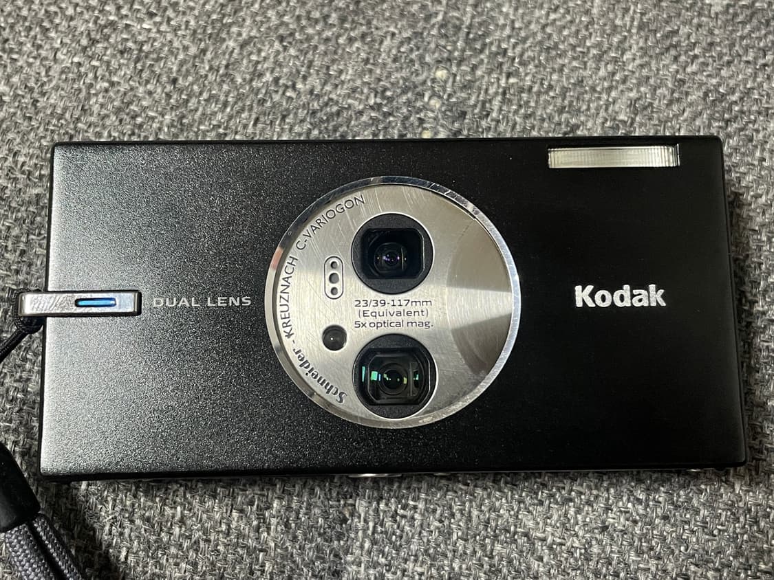 코닥 V570 듀얼렌즈 디카!  상품이미지3