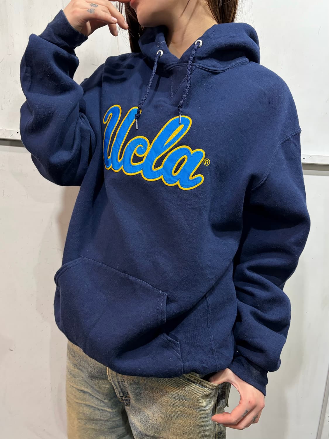90s UCLA navy U.S.A hoodie 상품이미지3