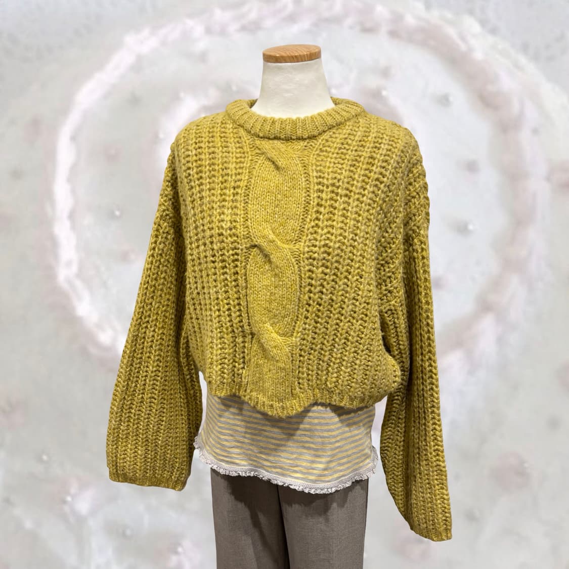 NICE CLAUP 나이스클랍 올리브 빅 케이블 크롭 니트 상품이미지1