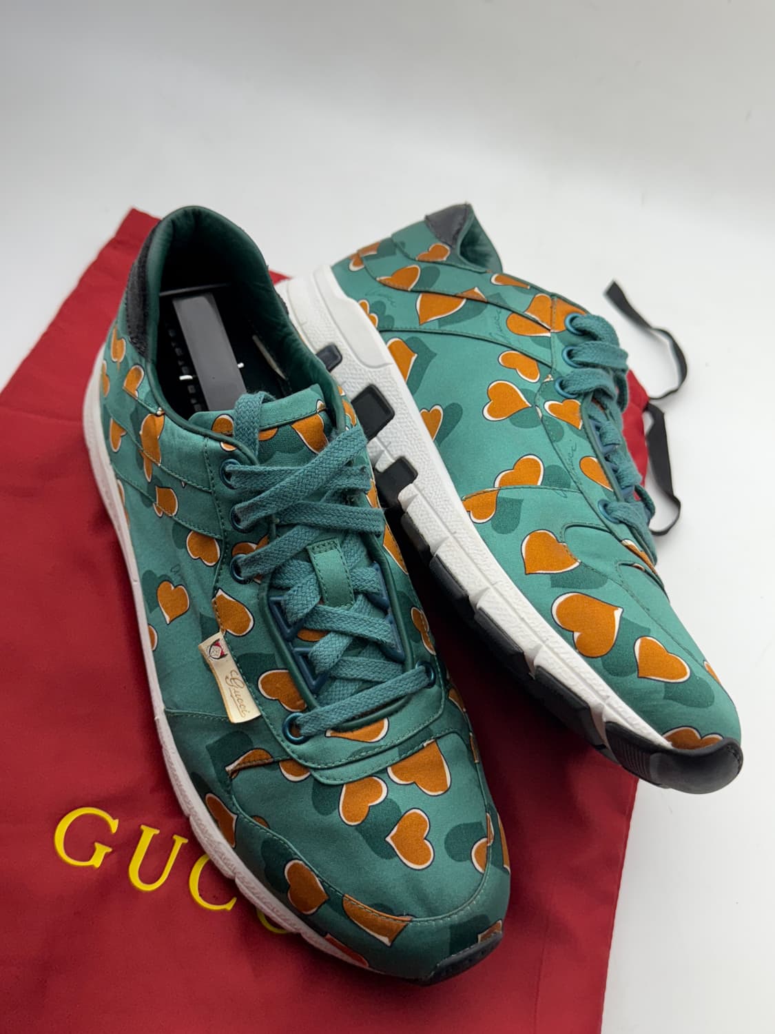 정품)구찌 하트 스니커즈245 상품이미지4