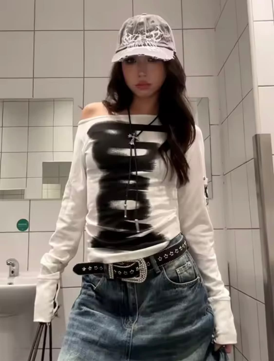빈티지 오프숄더 롱슬리브 상품이미지1