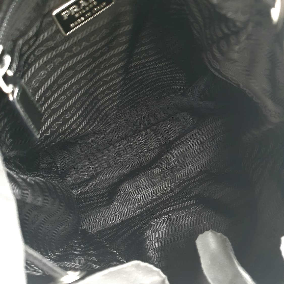 프라다 리나일론 원포켓 백팩 B4650F 상품이미지10