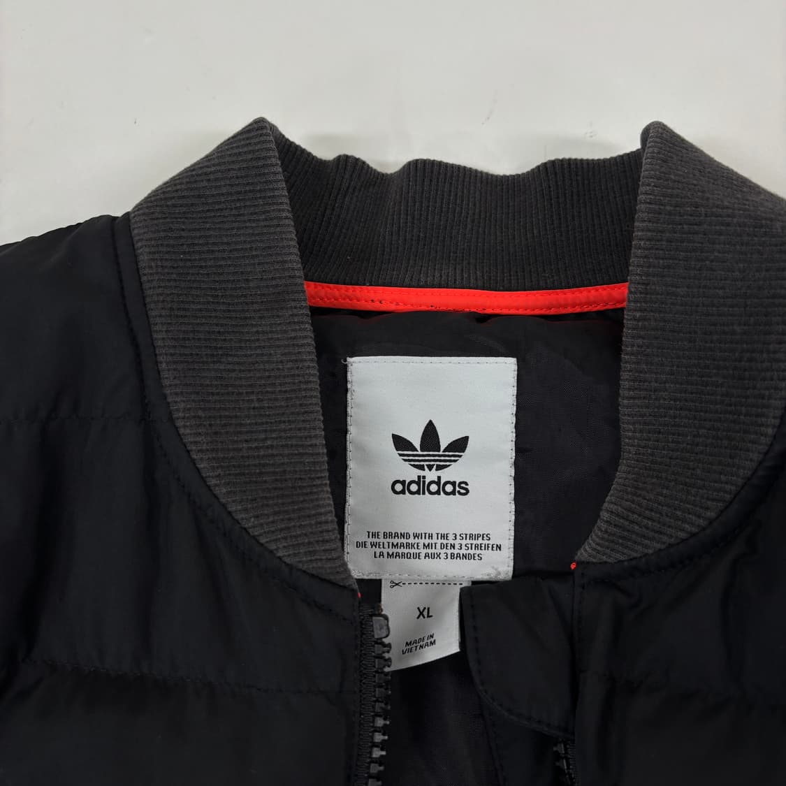 아디다스 패딩 점퍼 상품이미지6