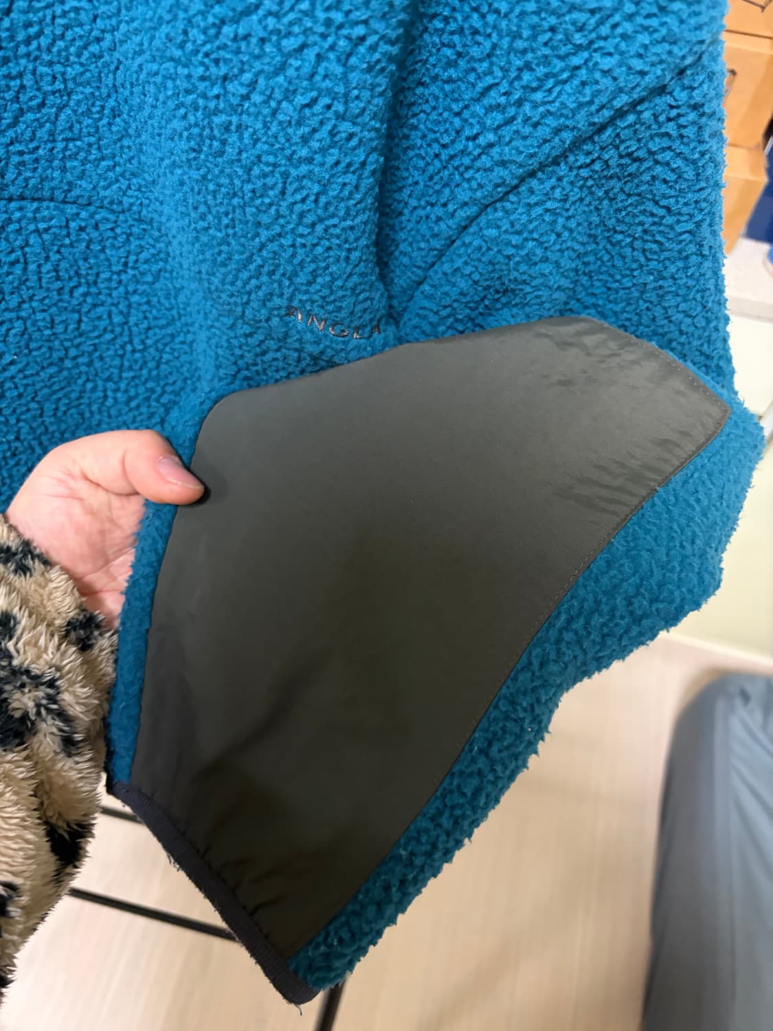 앵글런 쉘파 점퍼 상품이미지8