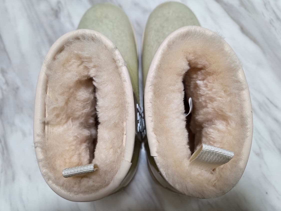 어그 클래식 클리어 울트라미니 부츠 상품이미지7