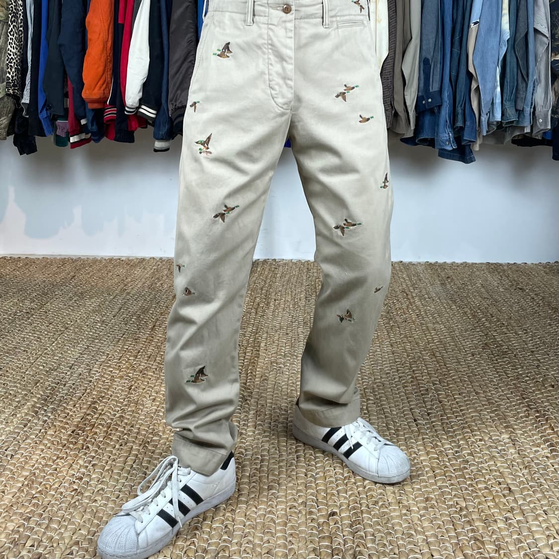 폴로 랄프로렌 청둥오리 엠브로이드 치노 팬츠 상품이미지2