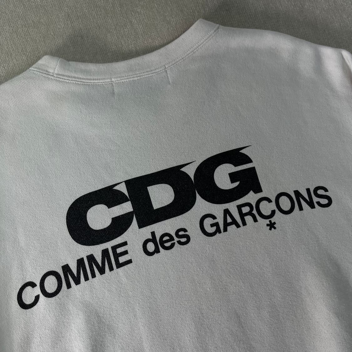 100 꼼데가르송 CDG 백로고 맨투맨 상품이미지6