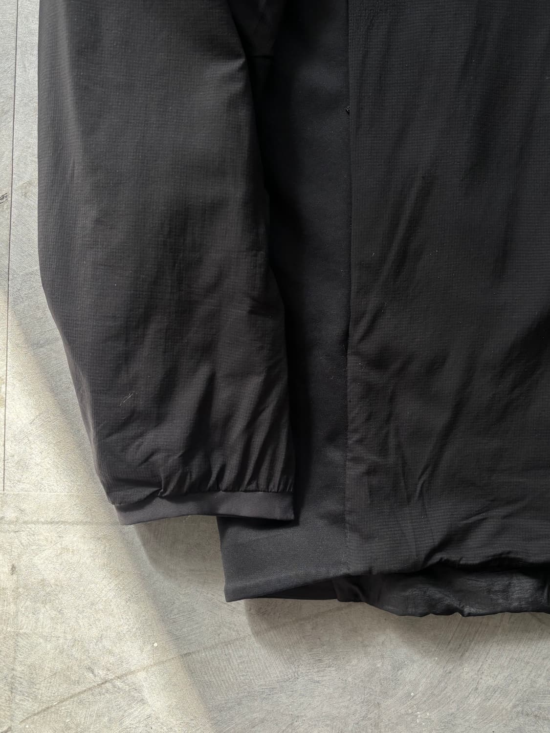 Arc'teryx 아크테릭스 아톰 LT 자켓 블랙 상품이미지5