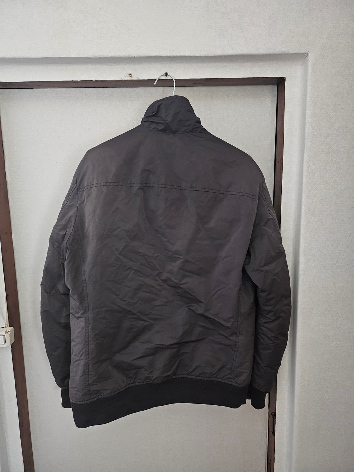 cp컴퍼니 항공점퍼 그레이패딩 100사이즈 상품이미지7