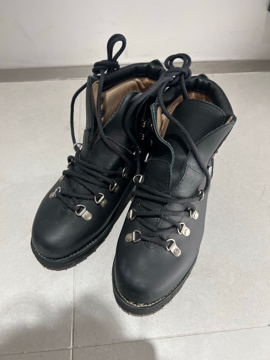 파라부트 아보리아즈 블랙 상품이미지1