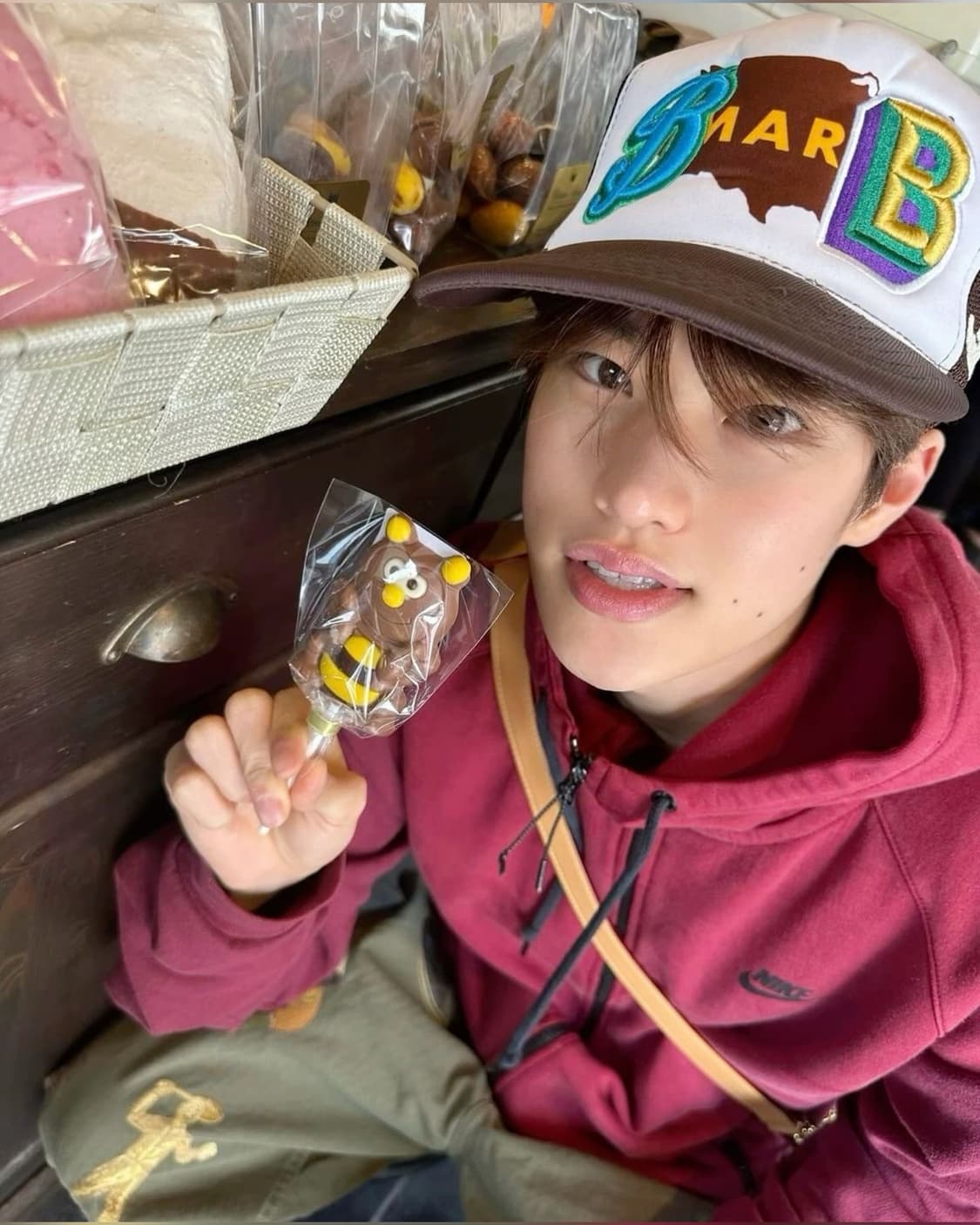 나이키 버건디 테크팩 s 라이즈 소희 착용 상품이미지1