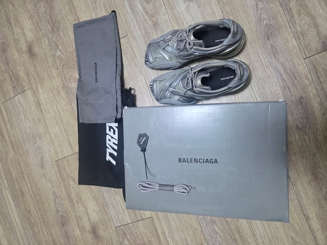 발렌시아가 타이렉스 실버 41 풀박스 상품이미지9