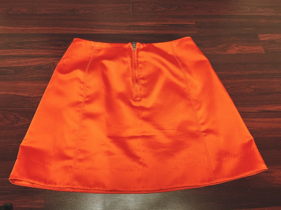 아르켓 새틴 미니 스커트 오렌지 컬러 arket  상품이미지2