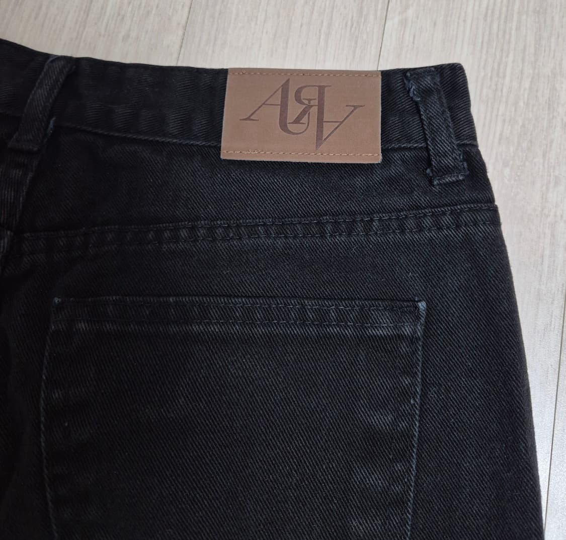 AURA 블랙 데님 와이드팬츠 상품이미지3