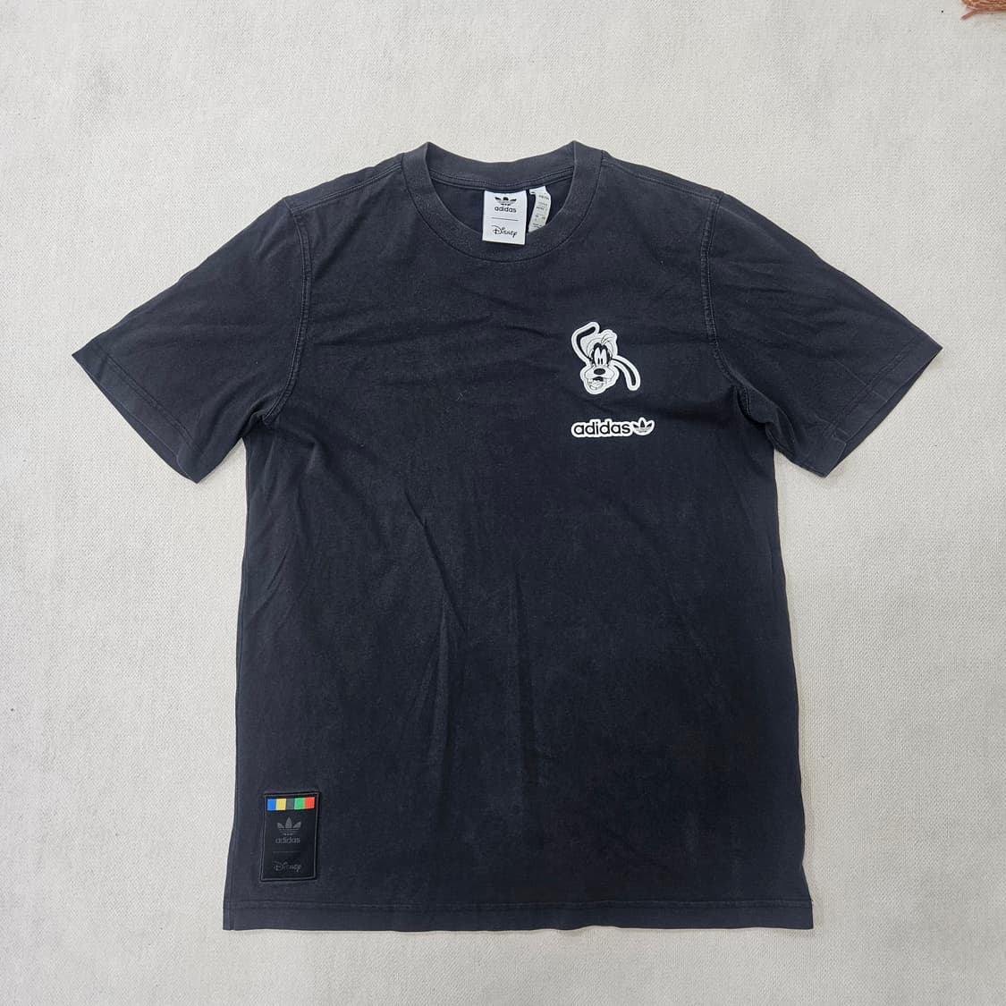 L 아디다스x디즈니 구피 반팔티 0316Y 상품이미지1