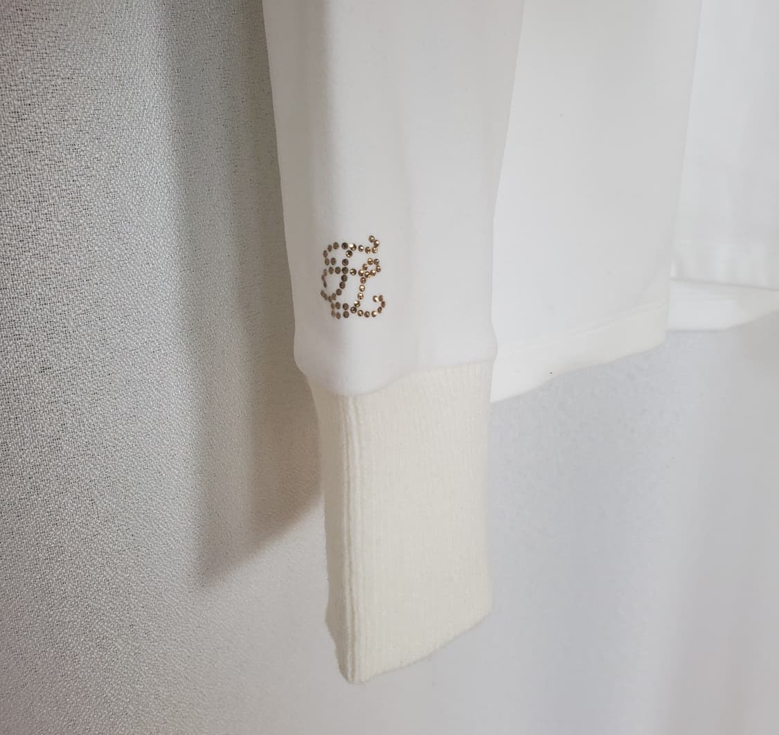 (새제품)페어라이어 여성L(100) 니트티 2025년식  상품이미지5