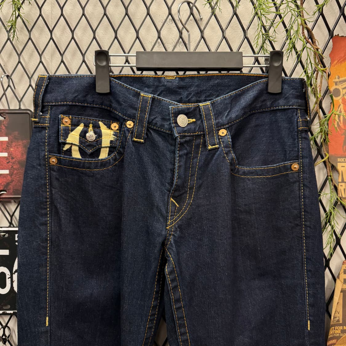 00s 트루릴리전 데님 팬츠 후면 말발굽 페인팅 포인트 진청 상품이미지3