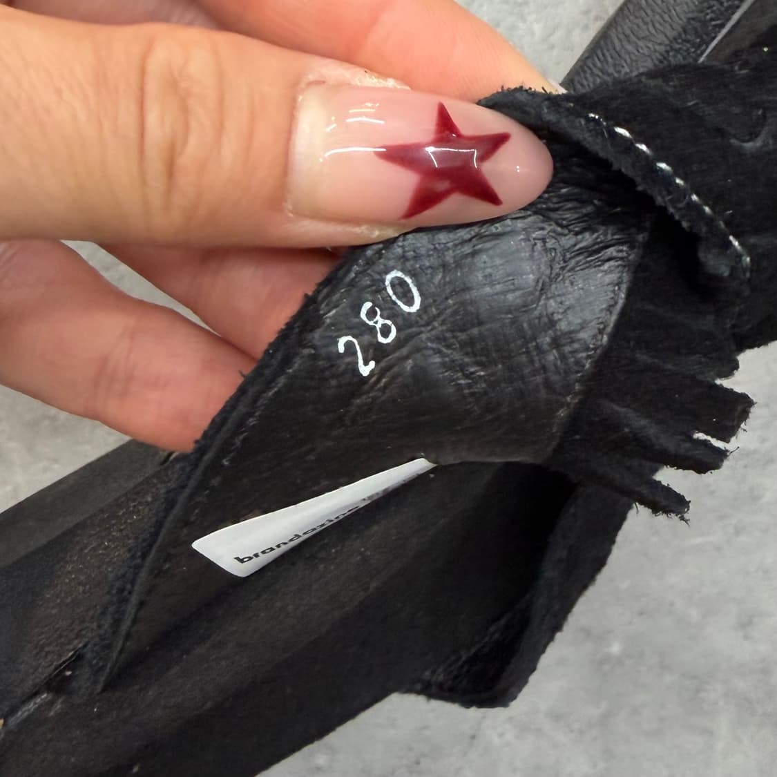 280 로맨틱무브 더 루즈 플리플랍 슬리퍼 블랙 스웨이드 상품이미지5