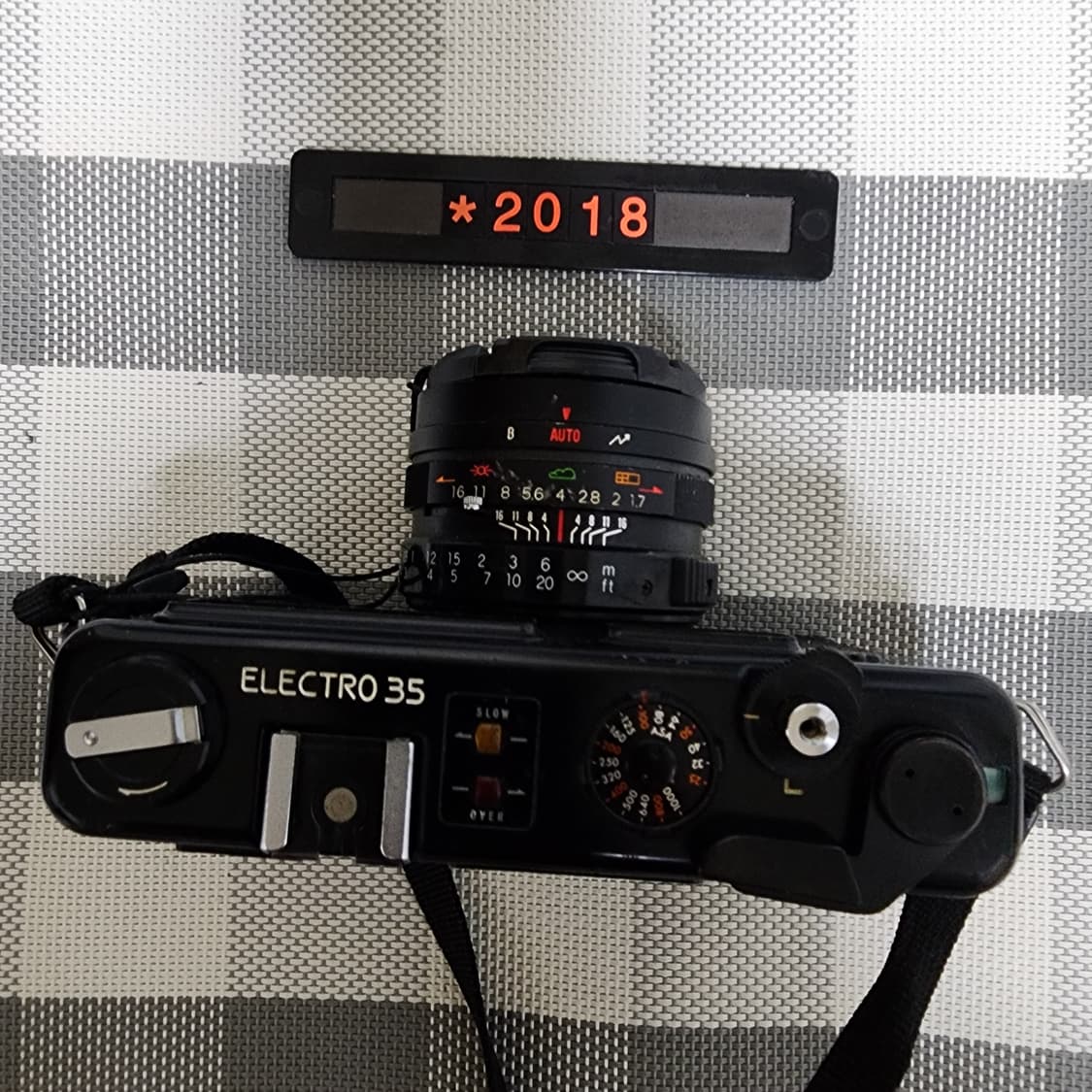 야시카 일렉트로 35 gtn 필름카메라 블랙바디 상품이미지3