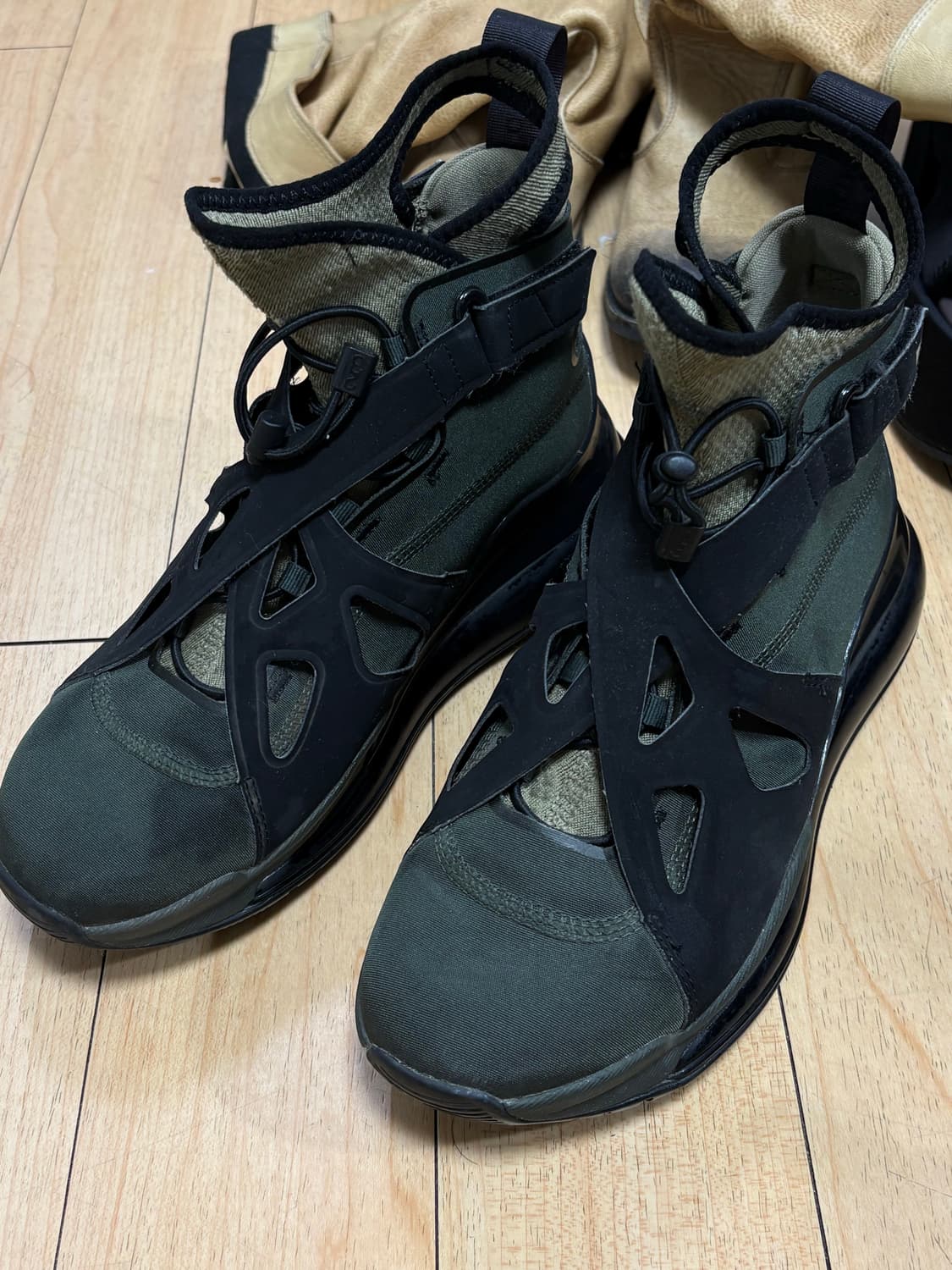 나이키 우먼스 조던 에어 래티튜드 720 상품이미지1