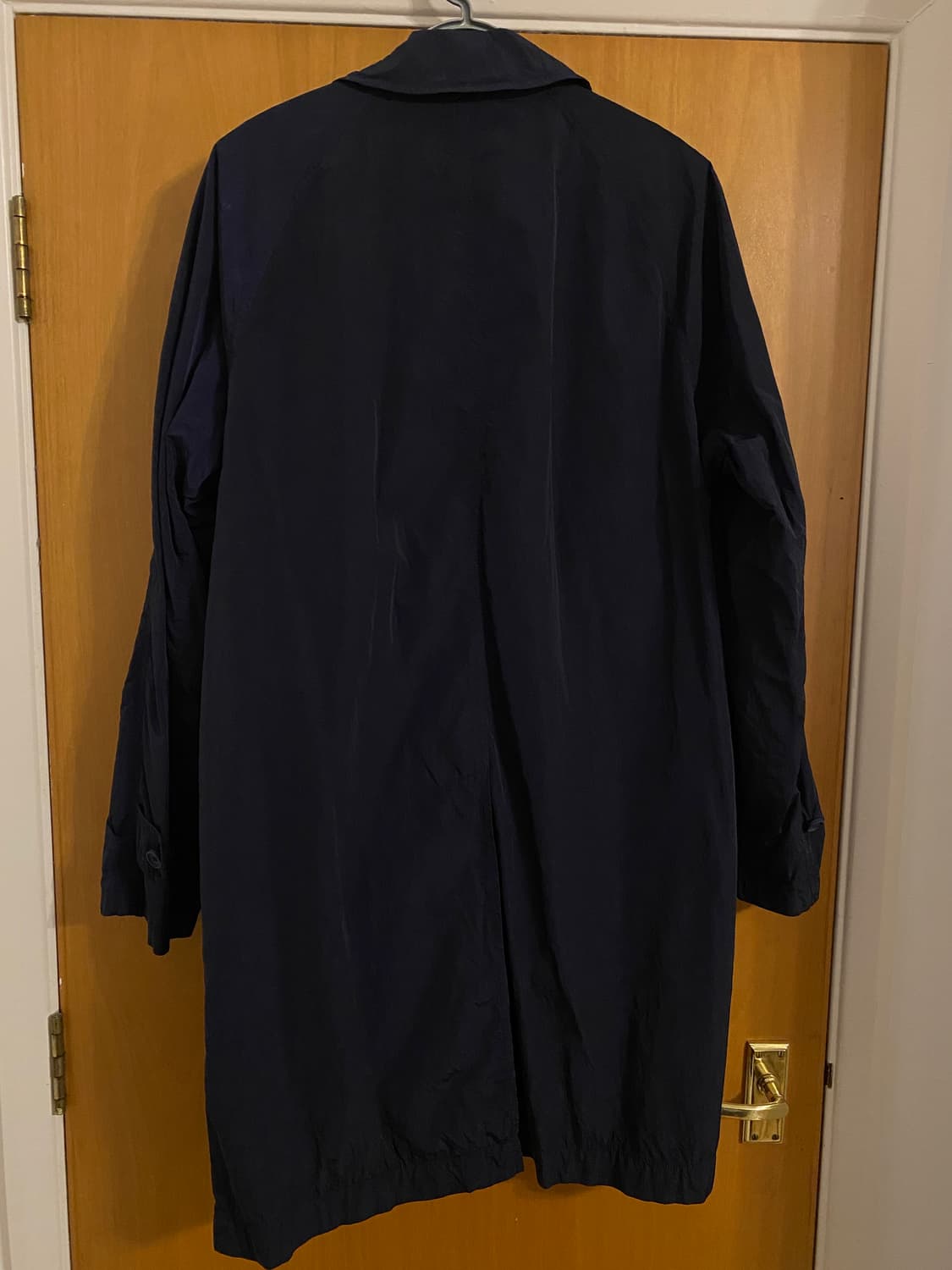 [M] 버버리 EKD 로고 패치 캠든 카 코트 남성 8067471  상품이미지10