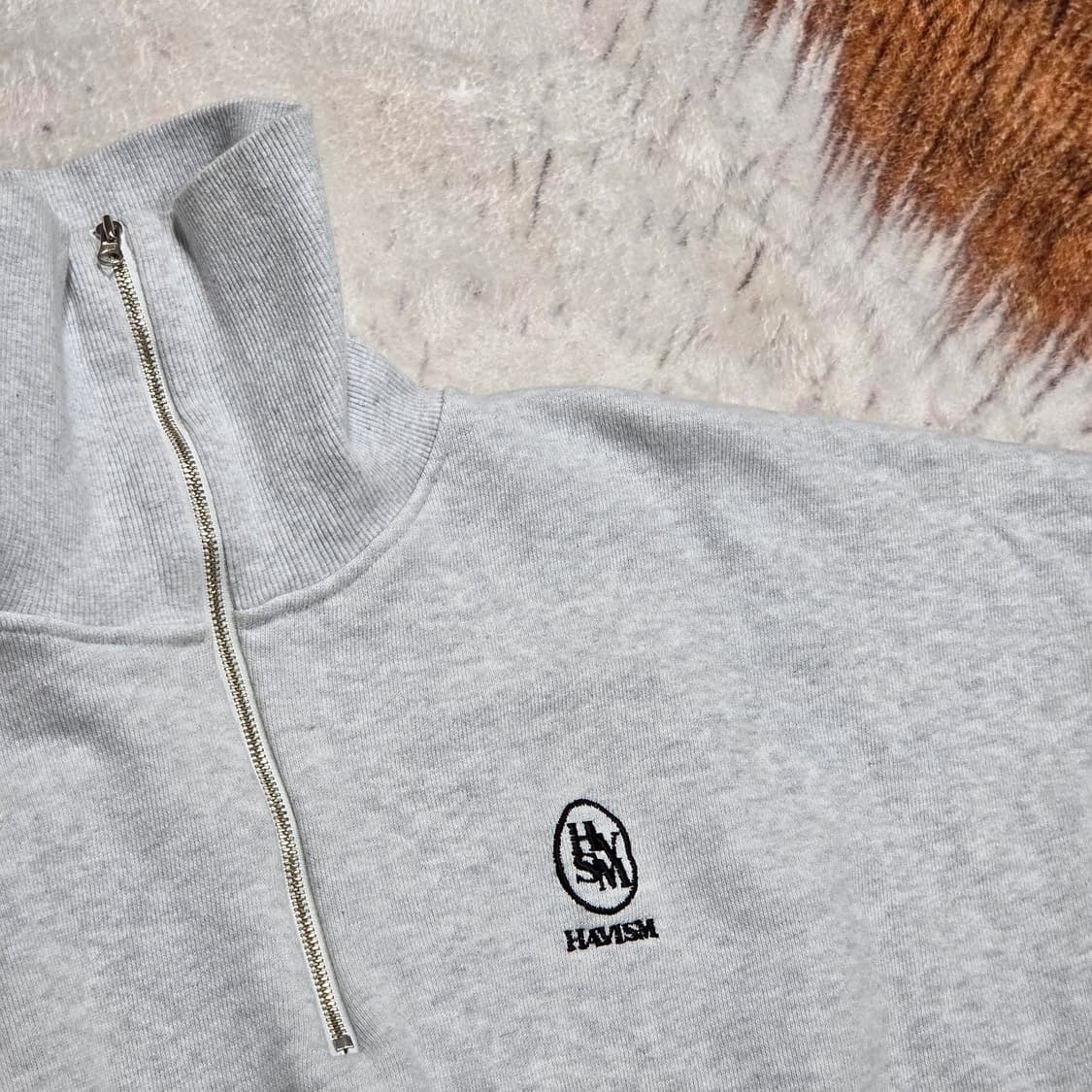 멜란지 자수 반집업 아노락 크롭 맨투맨 상품이미지2