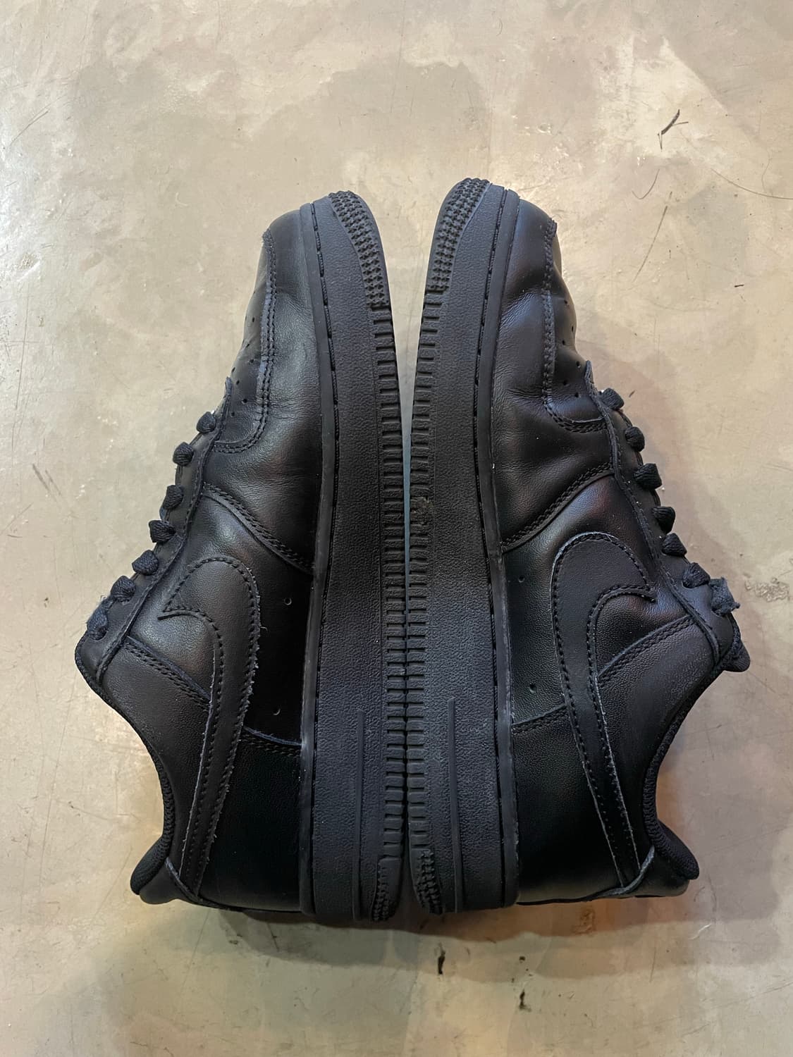 나이키 에어포스1 블랙 240 상품이미지3