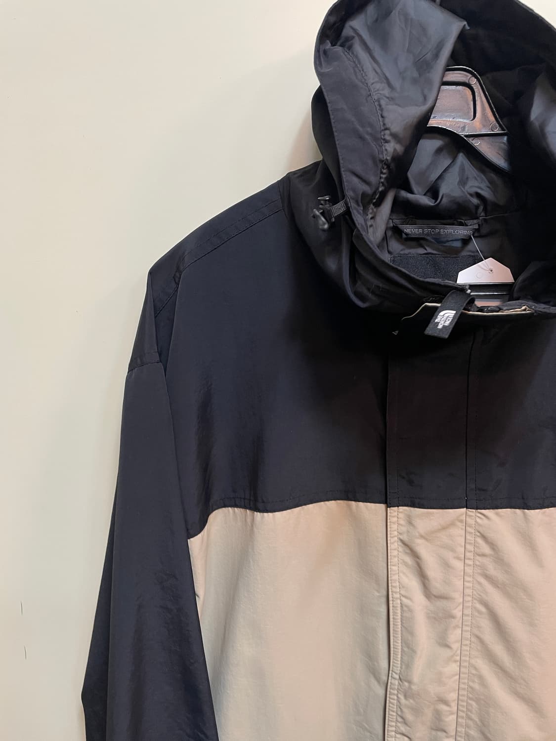 노스페이스 바람막이 상품이미지3