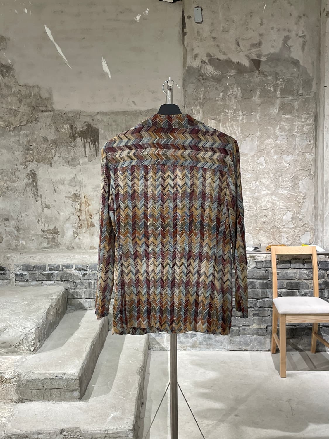 미쏘니 믹스 지그재그 버튼 레이온 카라 셔츠 상품이미지6