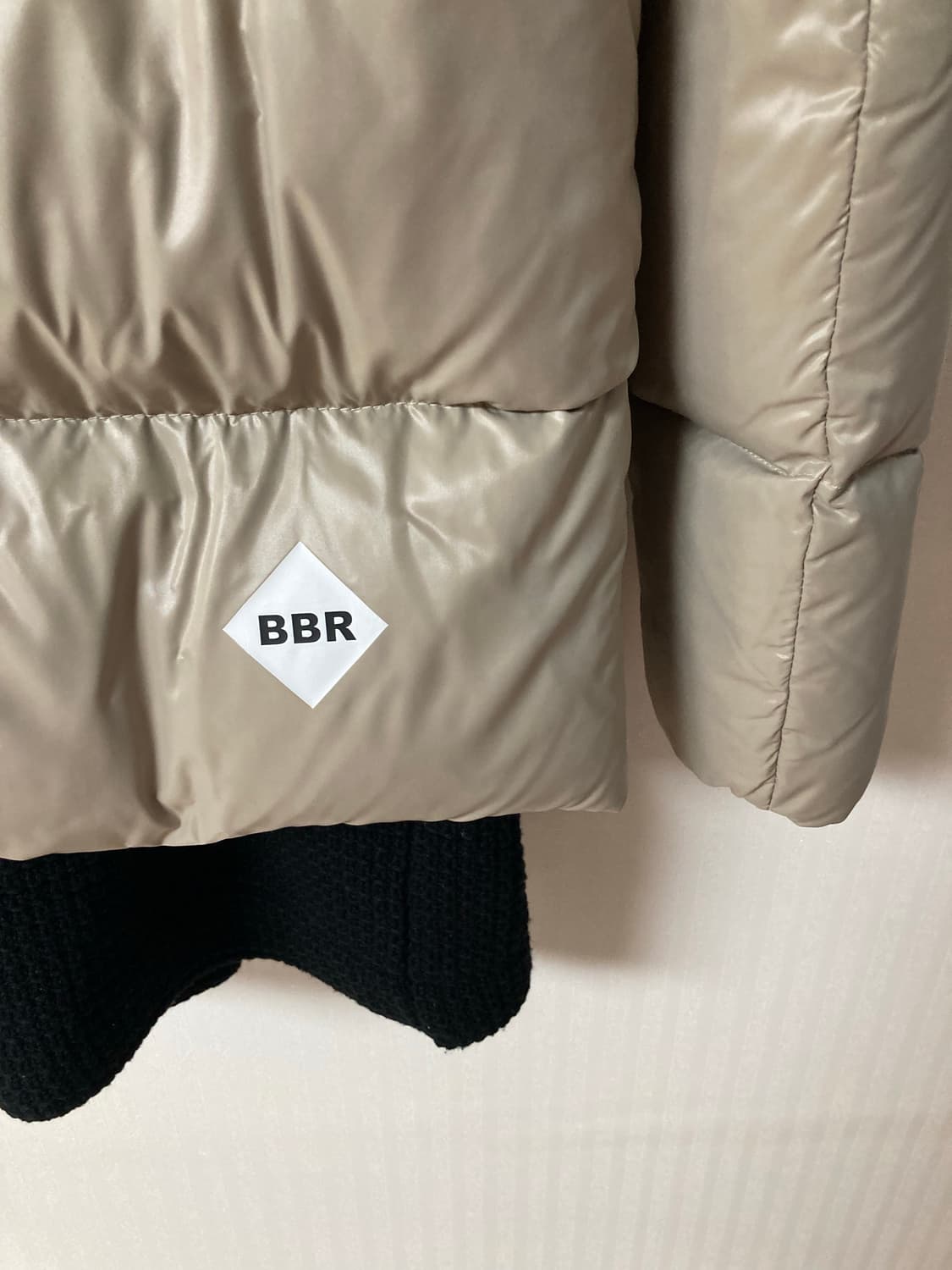 (M) BBR 패딩 점퍼 베이지/블랙 드라이 완료 상품이미지4