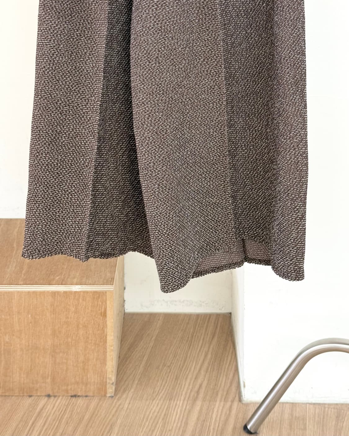 이세이 미야케 브라운 스트라타 플리츠 팬츠 상품이미지3