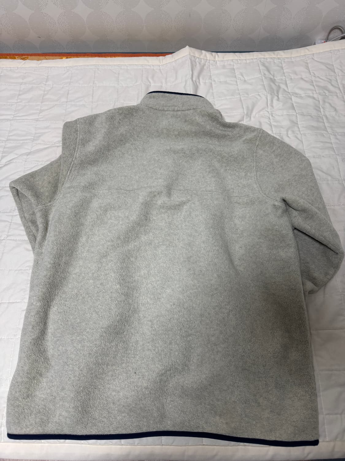 파타고니아 신칠라 오트밀 XL 판매합니다 상품이미지2