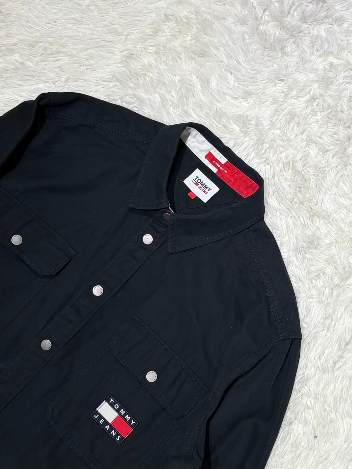 타미 진스 빅로고 블랙 셔츠 상품이미지5