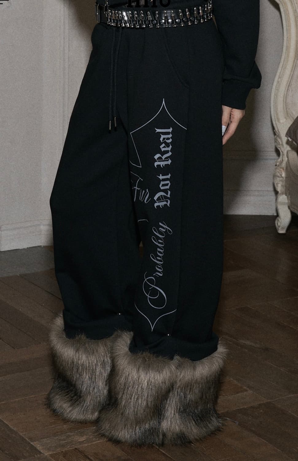 일리오 블랙브라운 퍼 팬츠 상품이미지1